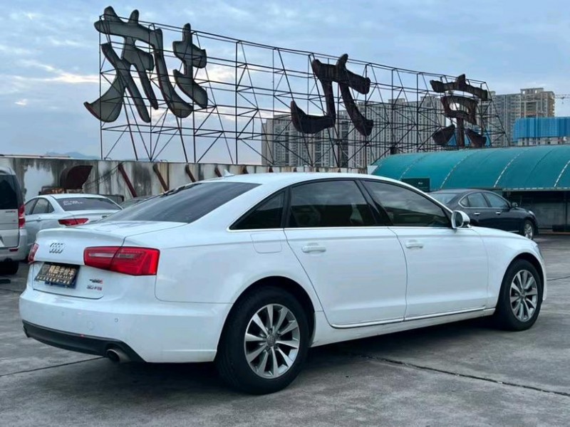 东莞15年奥迪A6L8