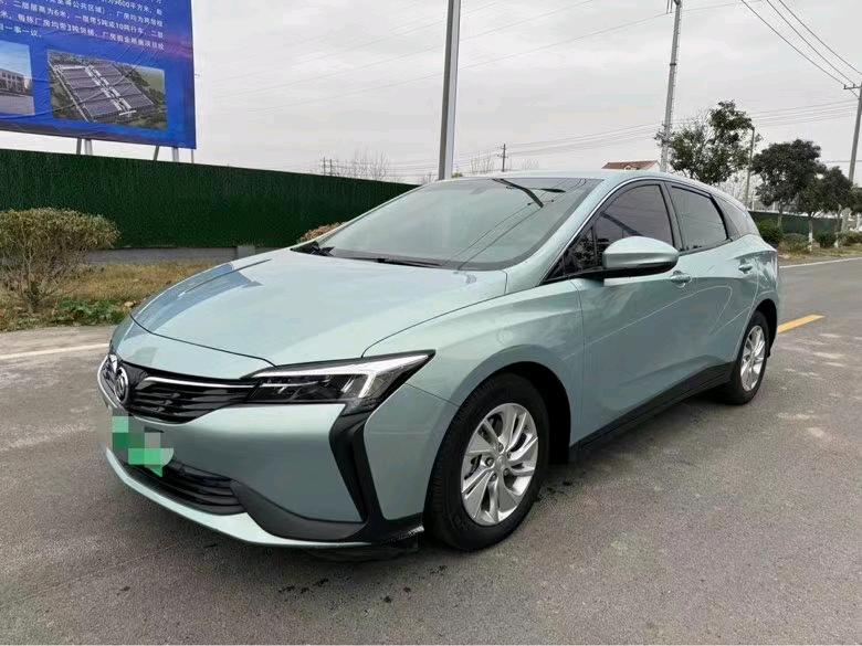 盐城23年别克微蓝3