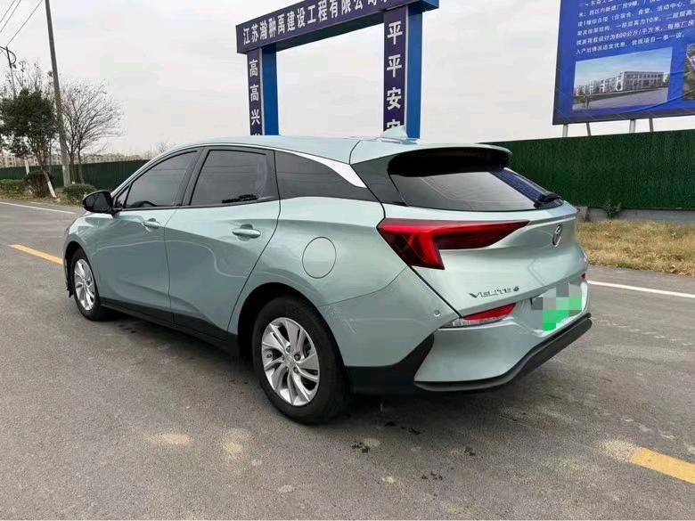 盐城23年别克微蓝4