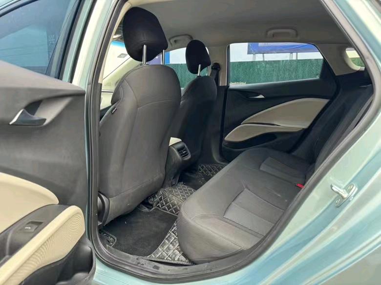 盐城23年别克微蓝7