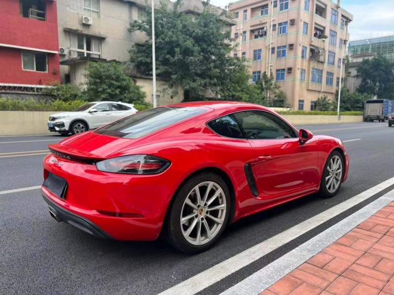 东莞17年保时捷7188
