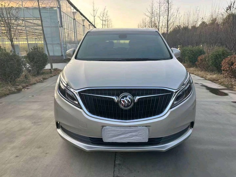 东营17年别克GL81