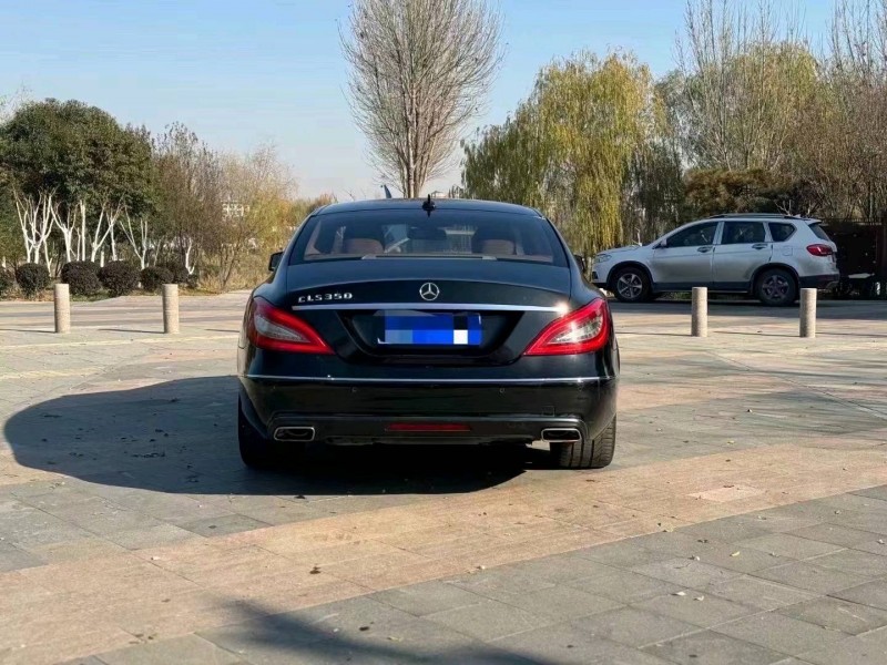 济南13年奔驰CLS9