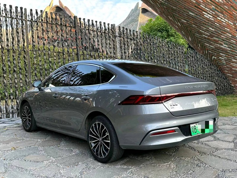 珠海23年比亚迪秦4