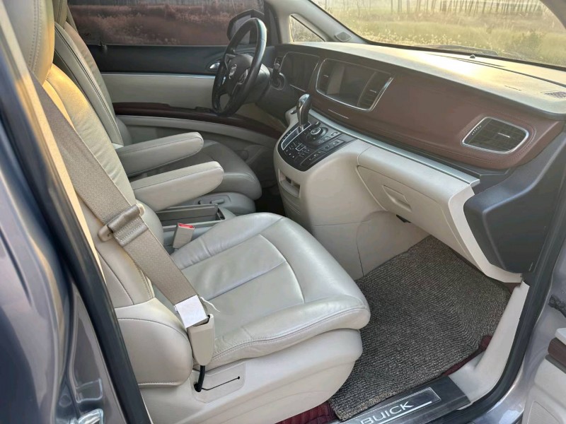 徐州17年别克GL87