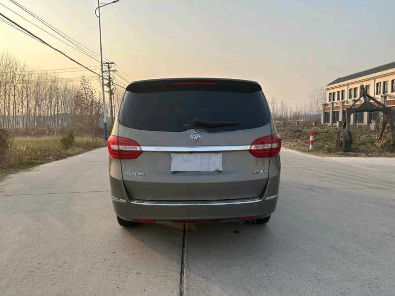 徐州17年别克GL89