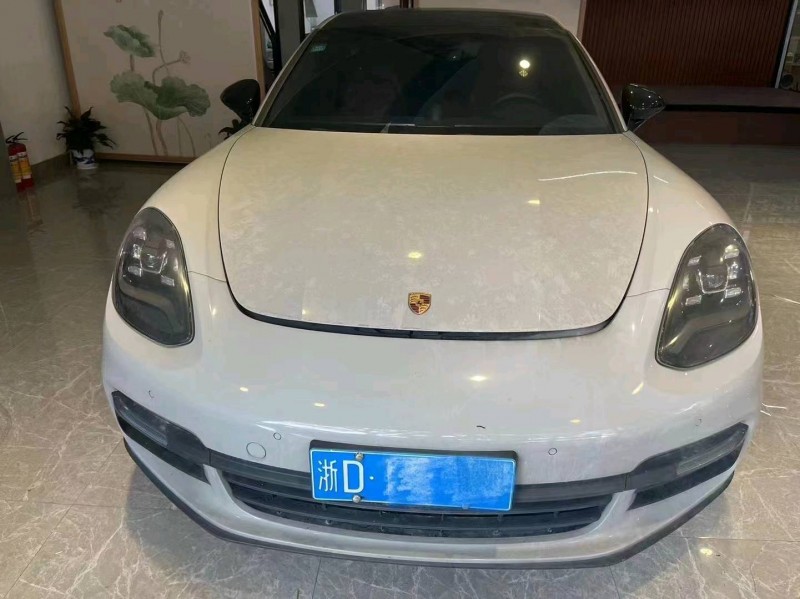 杭州19年保時捷帕拉梅拉1