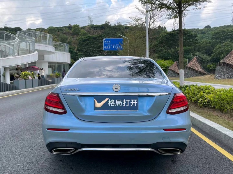 广州18年奔驰E9