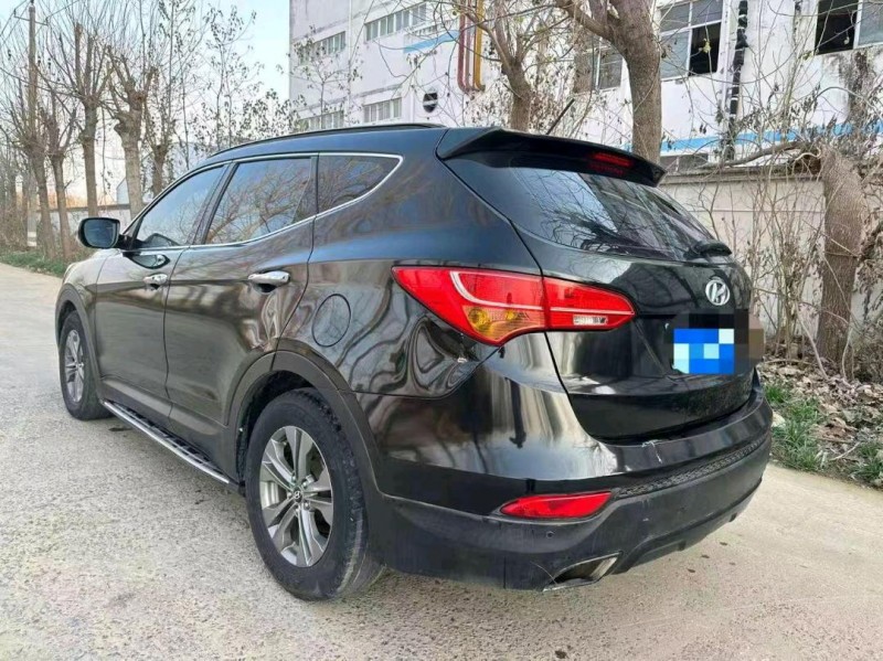 马鞍山13年现代新胜达2