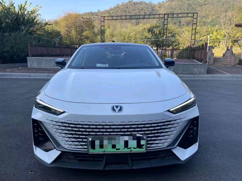 嘉兴23年长安汽车UNI-V1