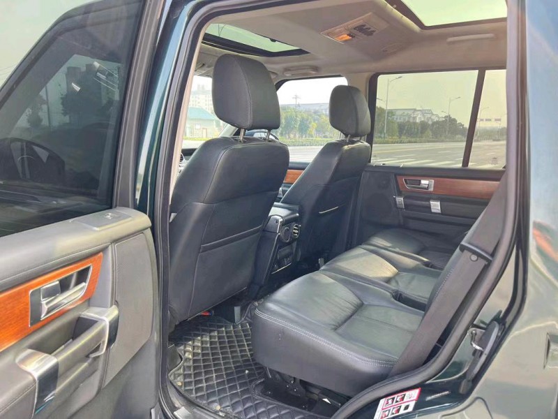 盐城15年路虎发现4