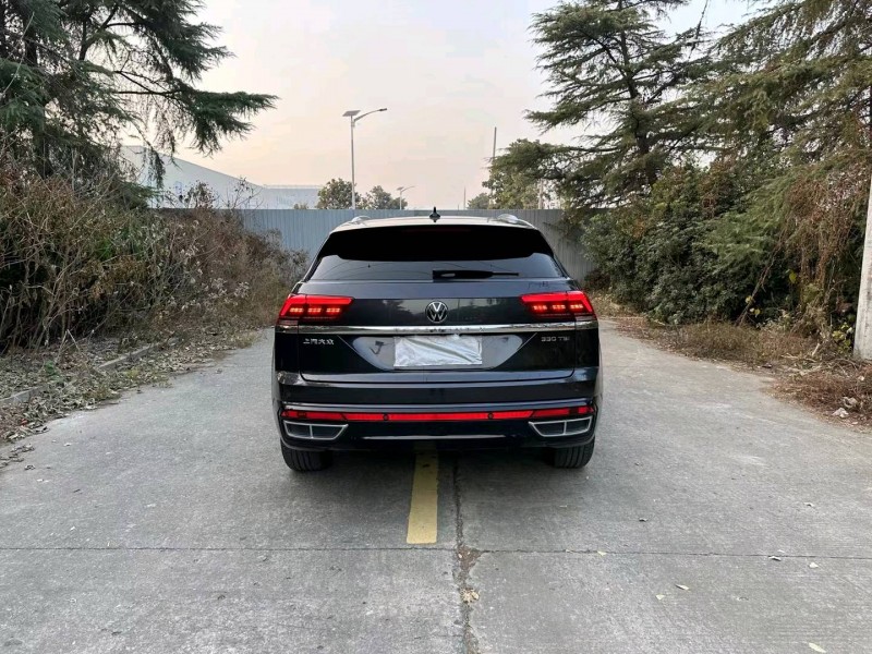 徐州22年大众途昂9