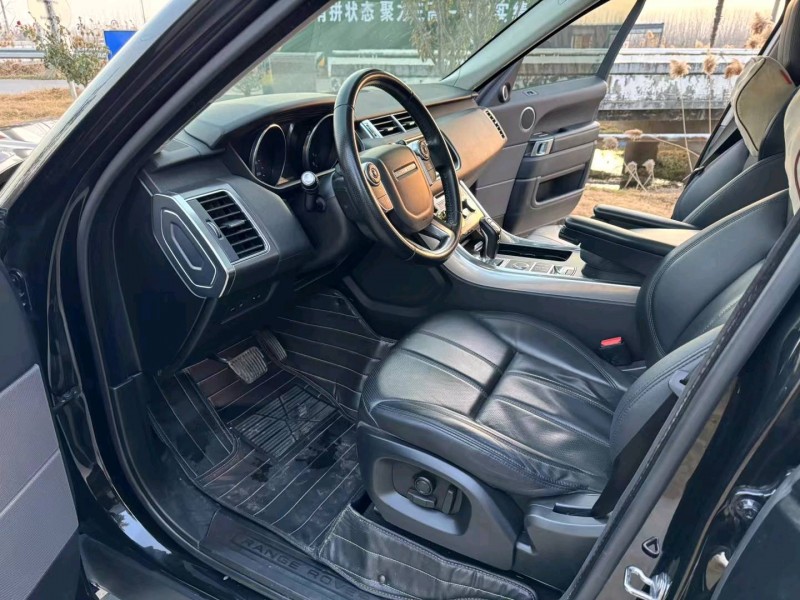 徐州17年路虎揽胜运动3