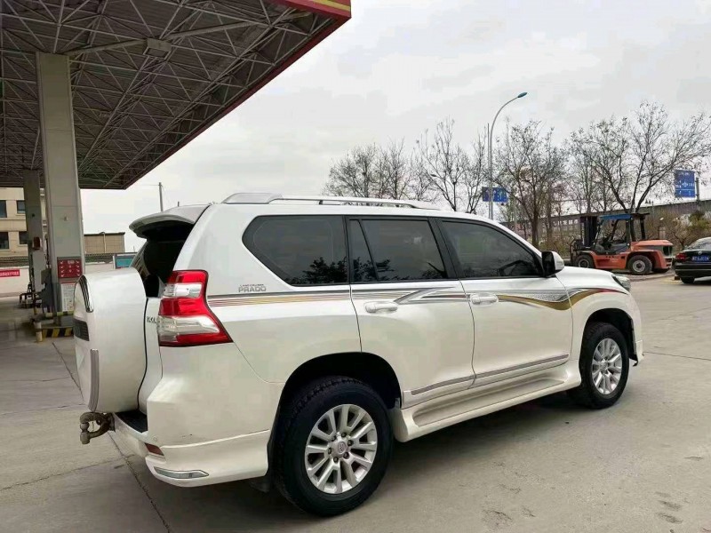 邯郸16年丰田普拉多8