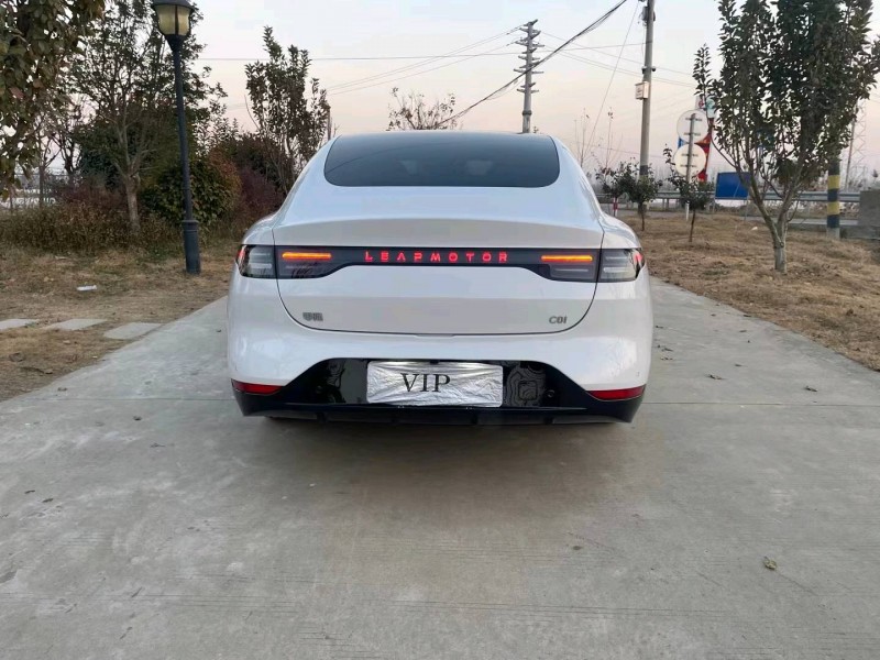 徐州23年零跑汽車C019