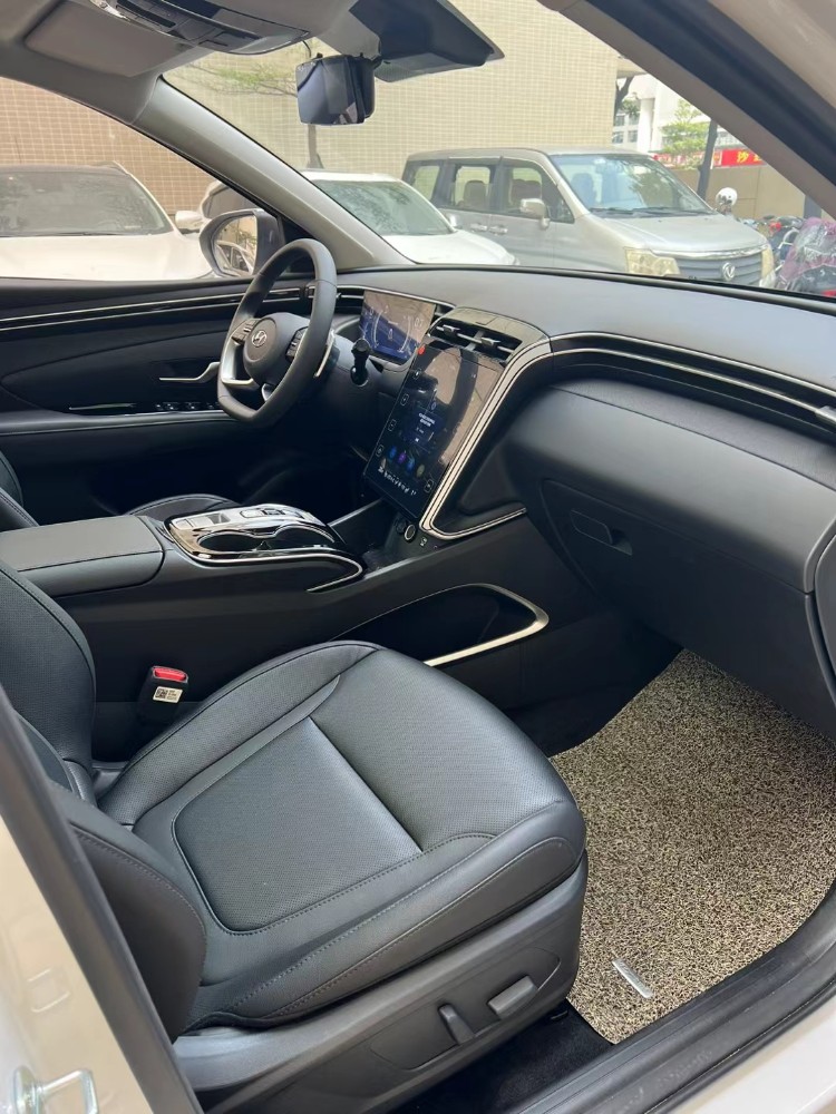 佛山22年现代途胜7