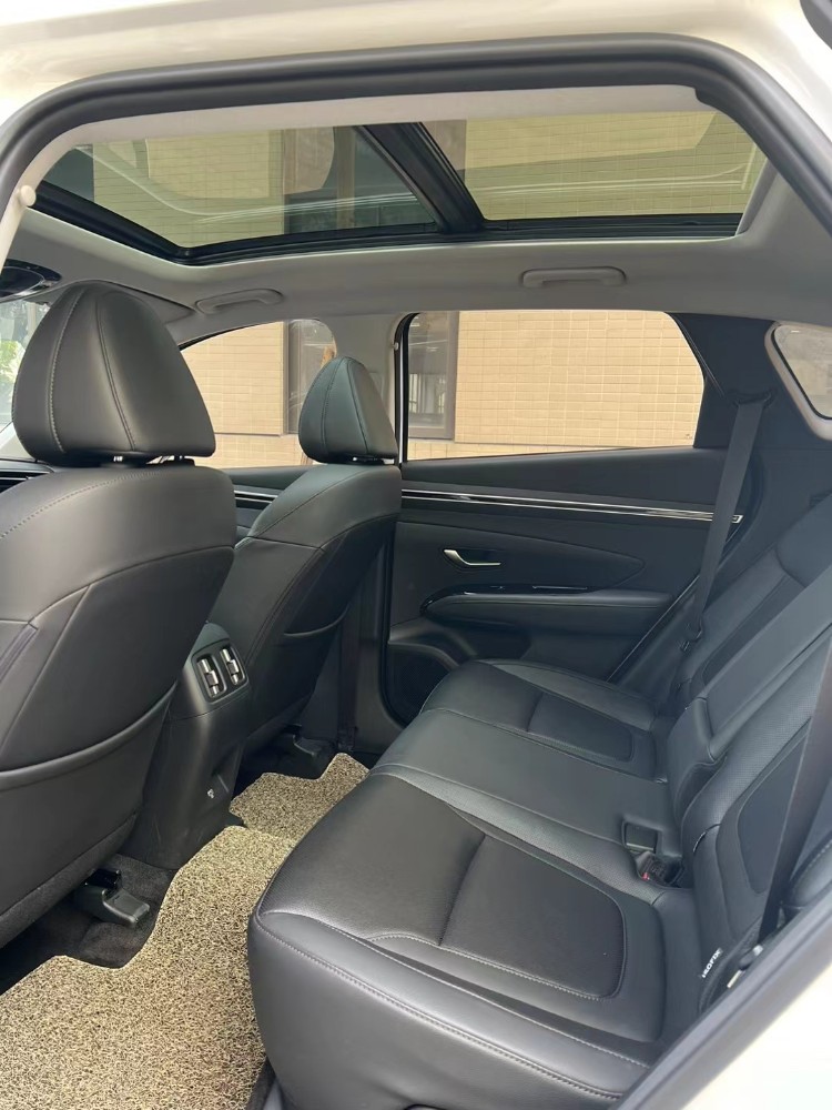 佛山22年现代途胜9