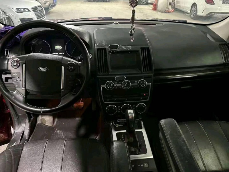 嘉兴14年路虎神行者7