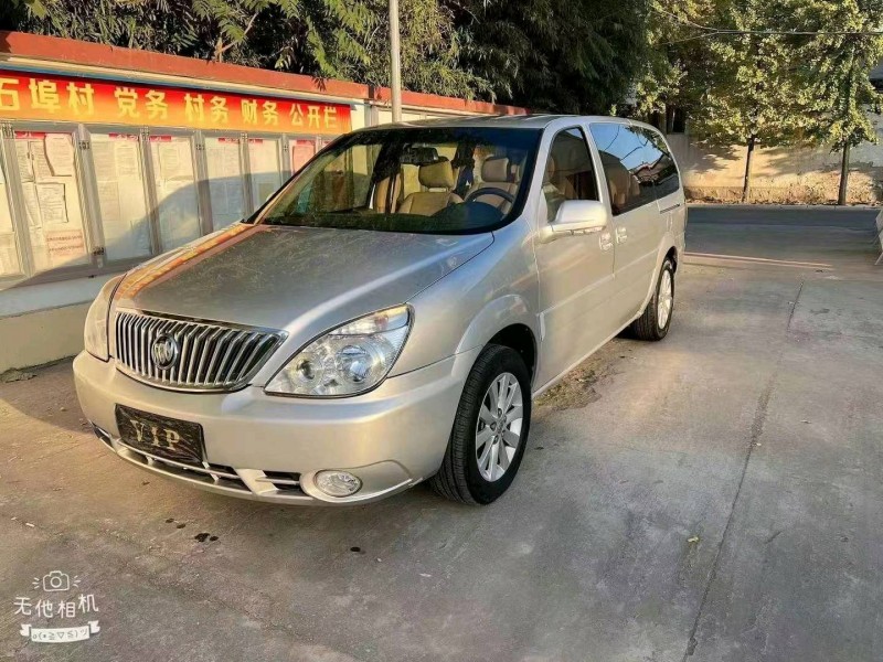 淄博17年别克GL82