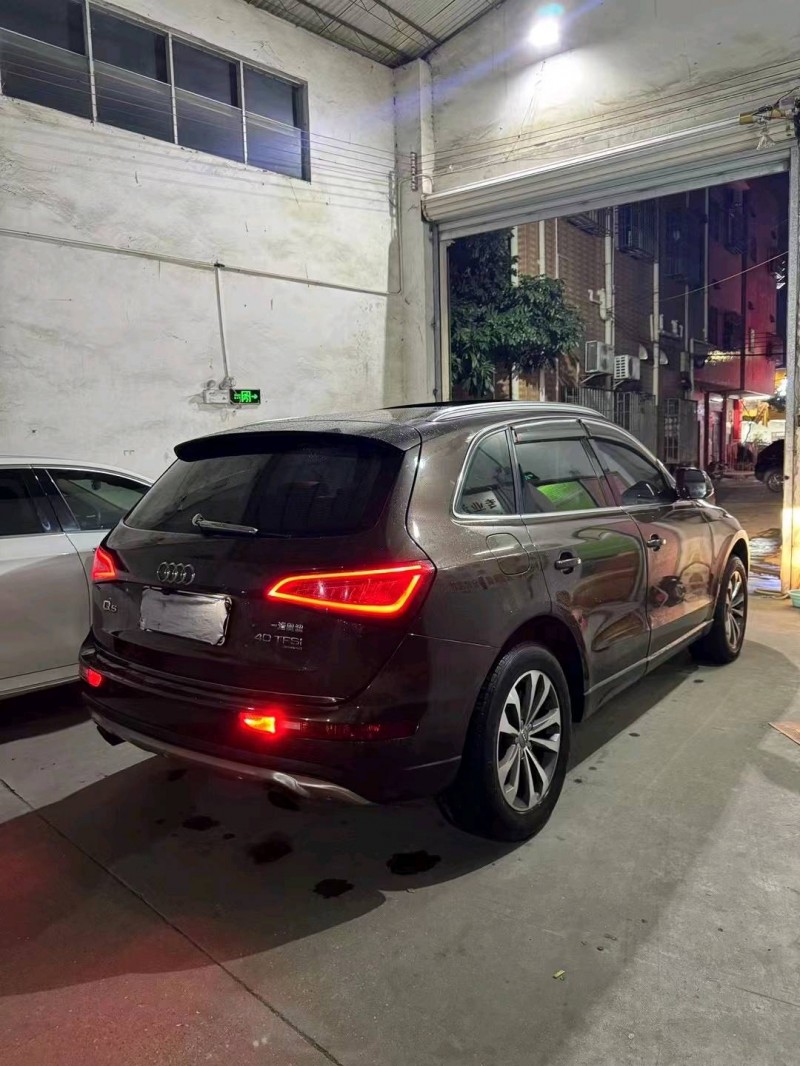 中山14年奥迪Q53