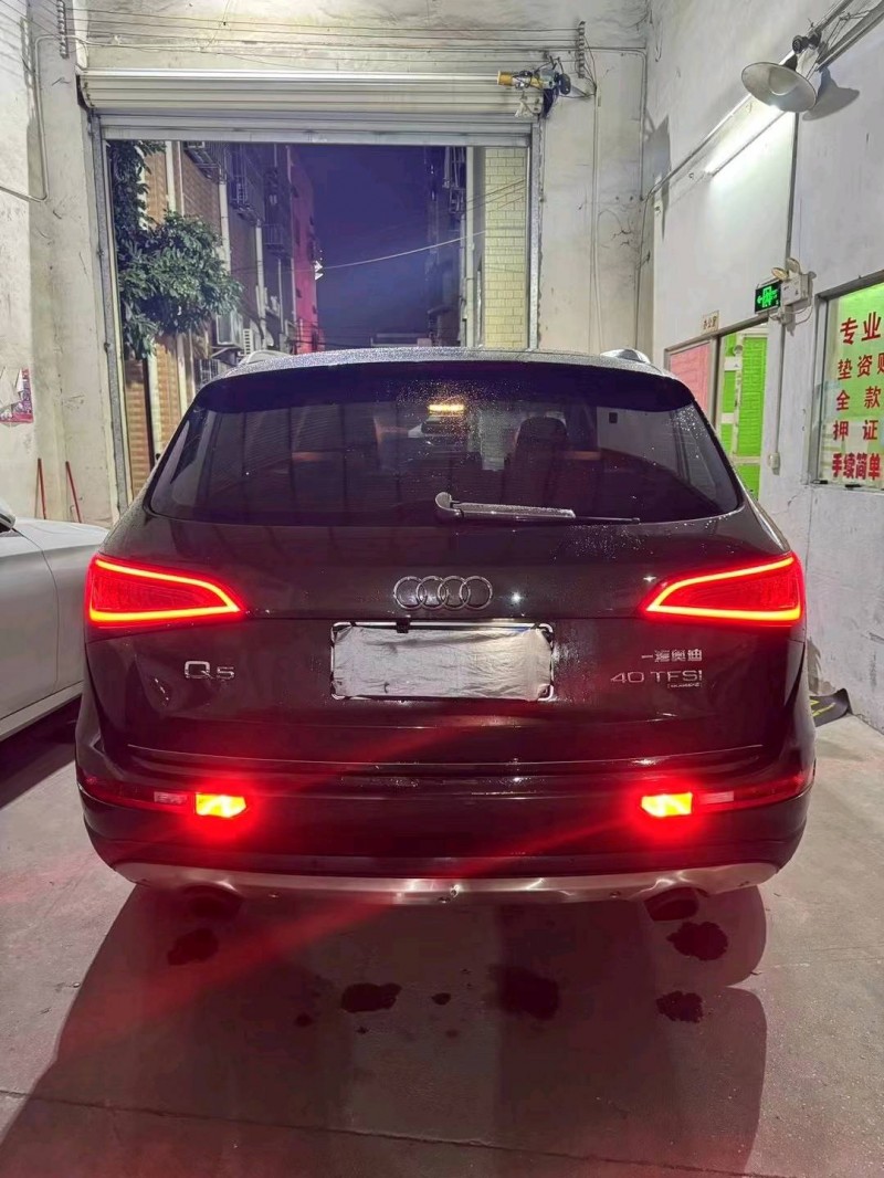 中山14年奥迪Q54