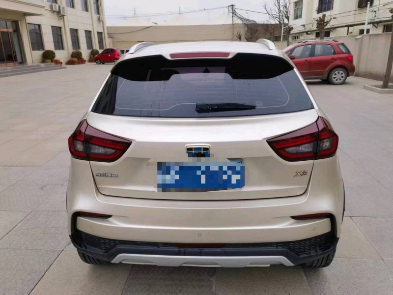 保定19年吉利远景9