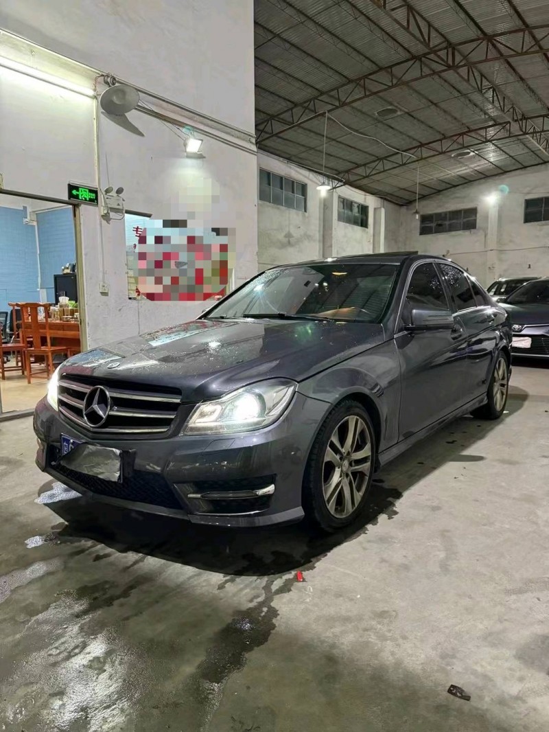 中山14年奔驰C2