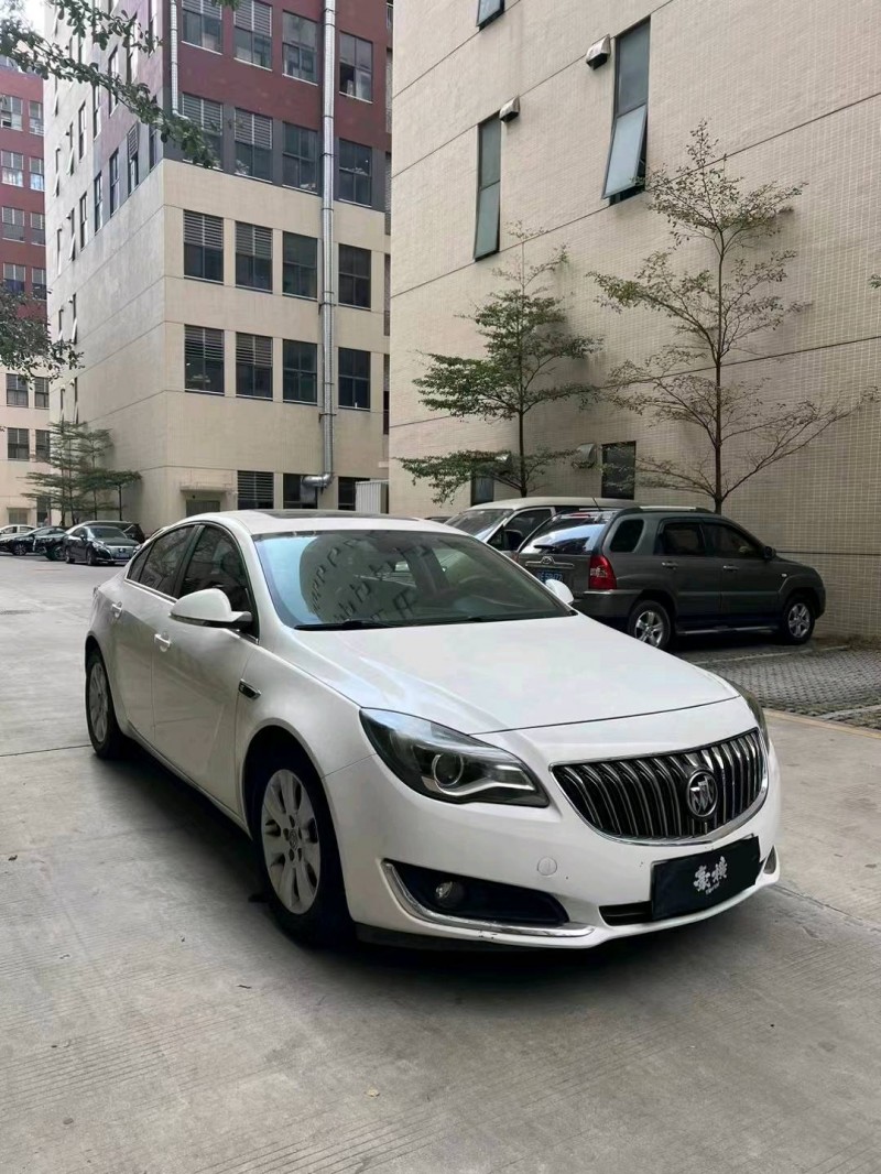 中山16年别克君威2