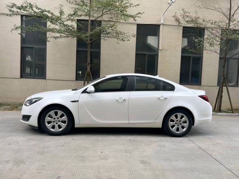 中山16年别克君威6