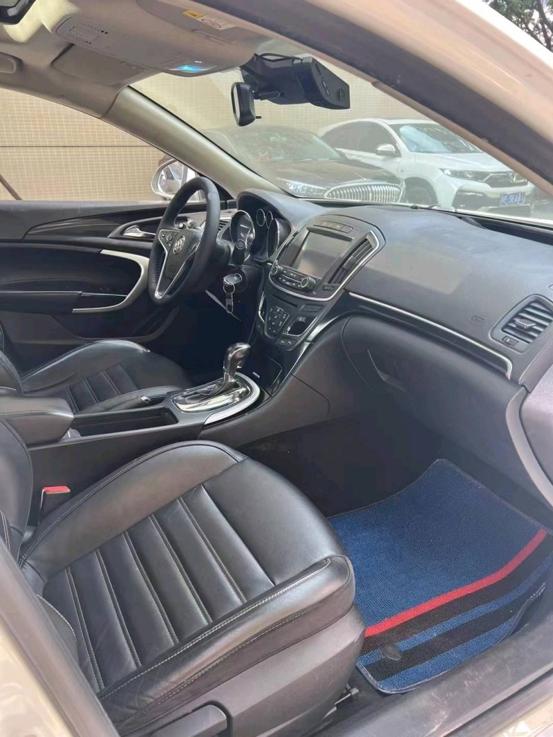 中山16年别克君威7