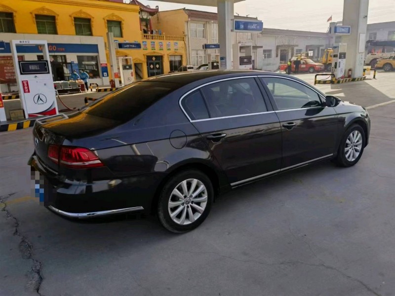 保定14年大众迈腾4