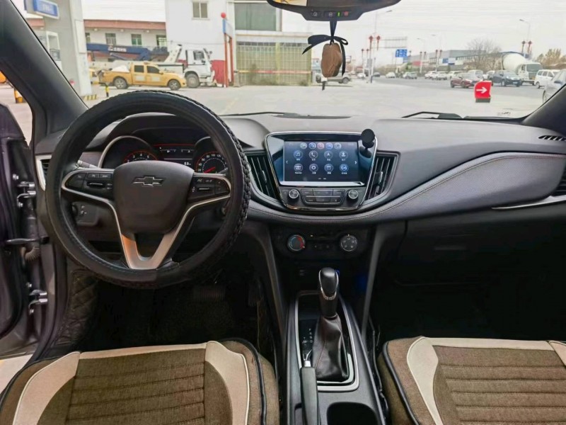 保定20年雪佛兰科鲁泽7