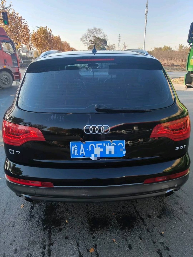 宜昌13年奧迪Q46