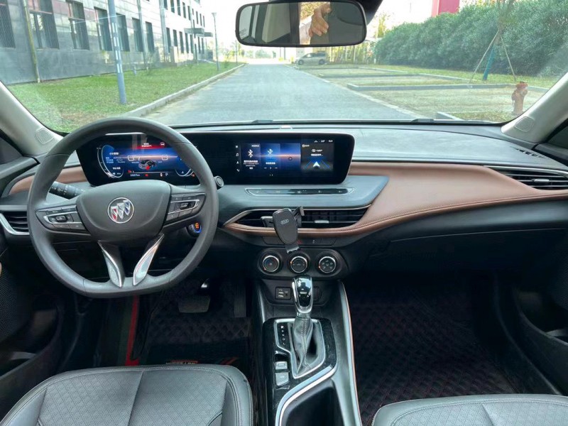 盐城22年别克威朗6