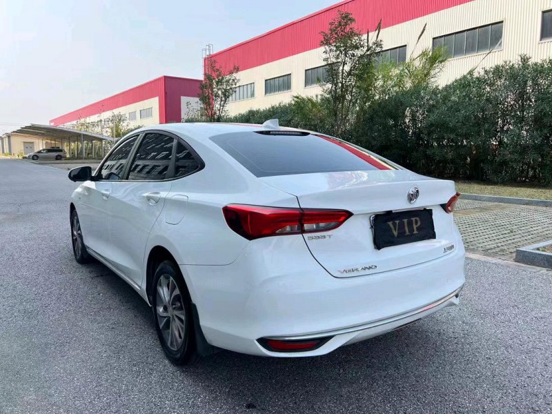 盐城22年别克威朗8