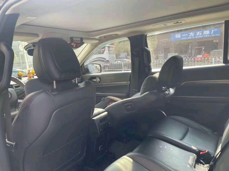 邵阳18年Jeep指挥官4