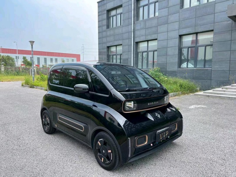 鹽城22年寶駿KIWI2