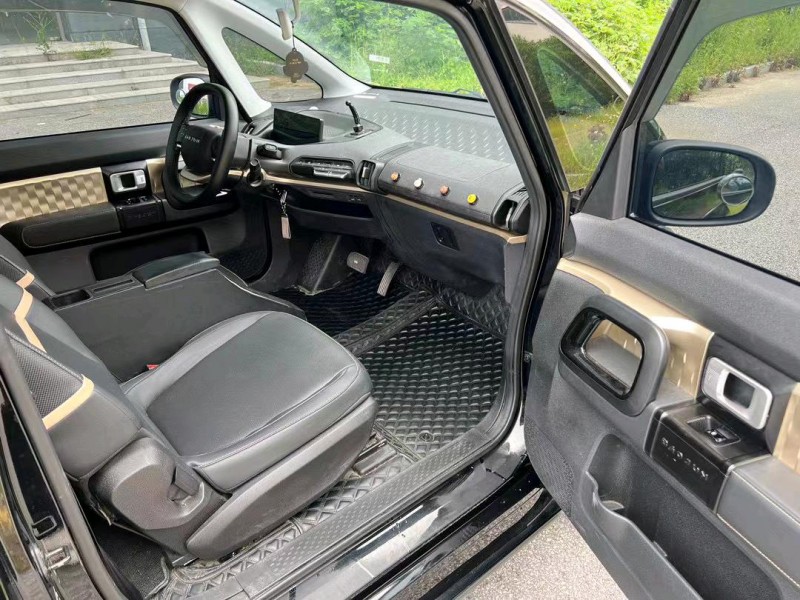 鹽城22年寶駿KIWI5