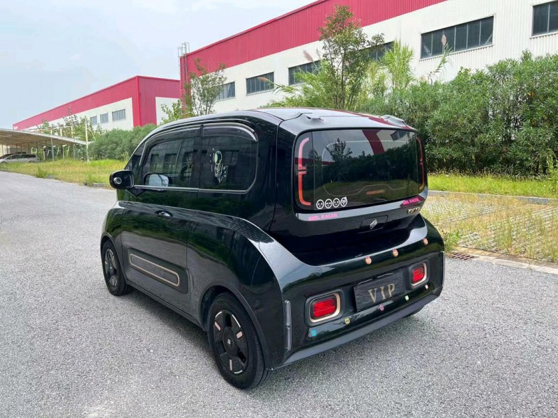 鹽城22年寶駿KIWI9