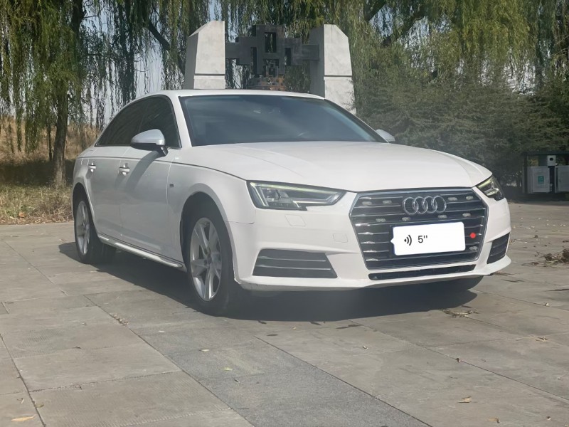 济宁17年奥迪A4L2