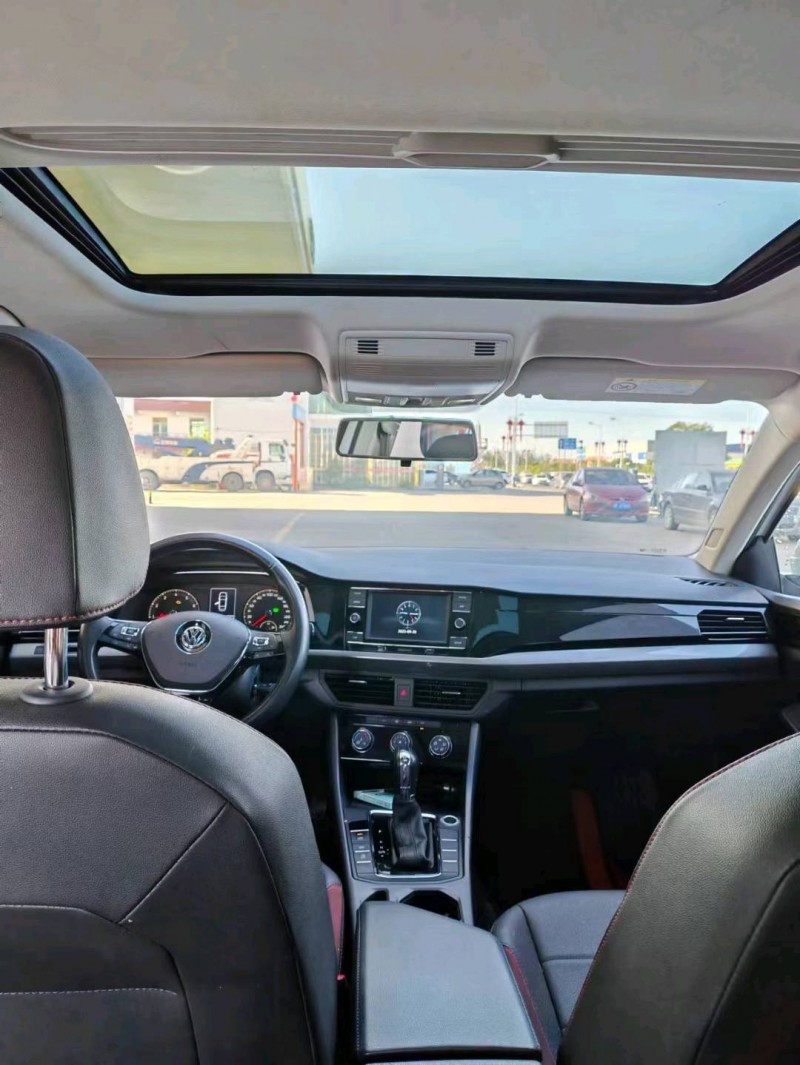 保定20年大众宝来8