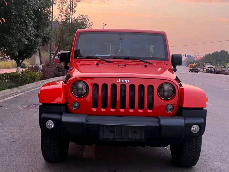 衡陽15年Jeep牧馬人1