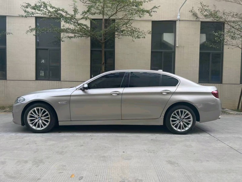 佛山15年宝马5系8