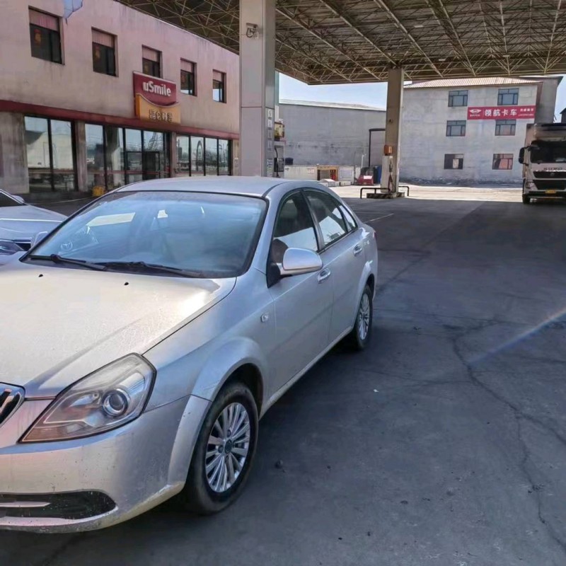 天津16年别克凯越2