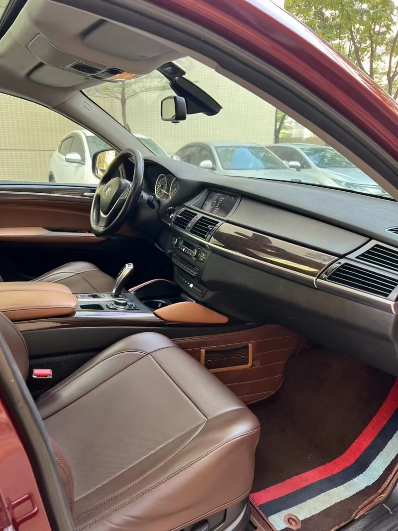 佛山12年宝马X67