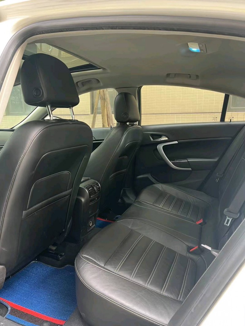 佛山16年别克君威5