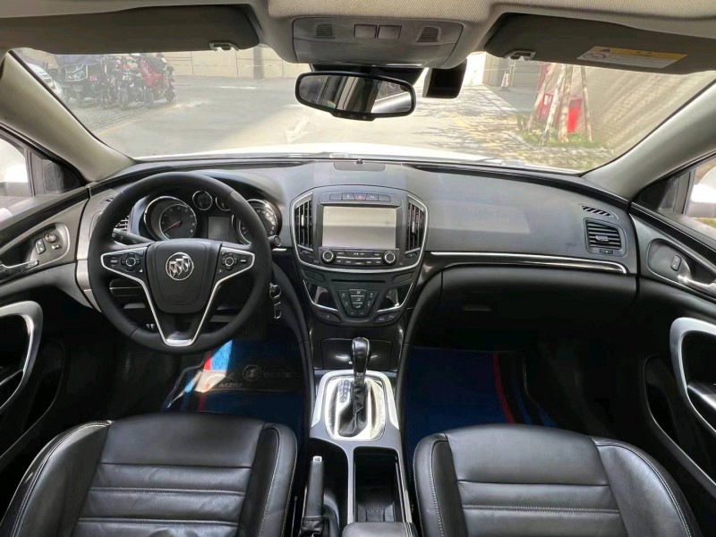 佛山16年别克君威6