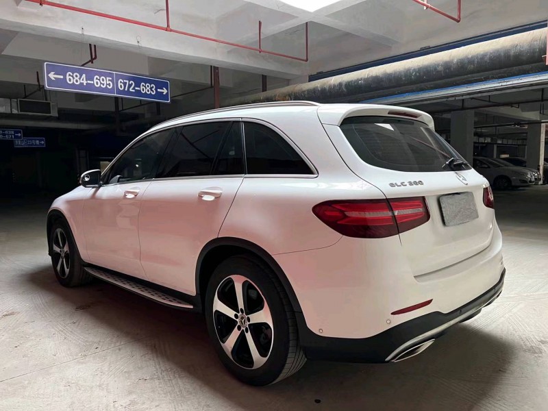 济南18年奔驰GLC3