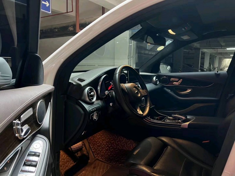 济南18年奔驰GLC6