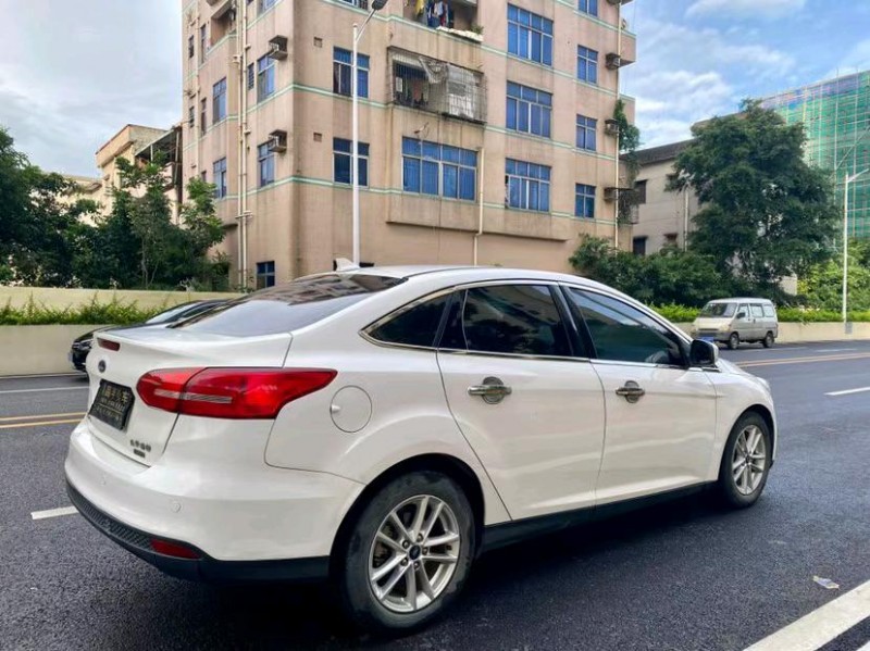 东莞16年福特福克斯7